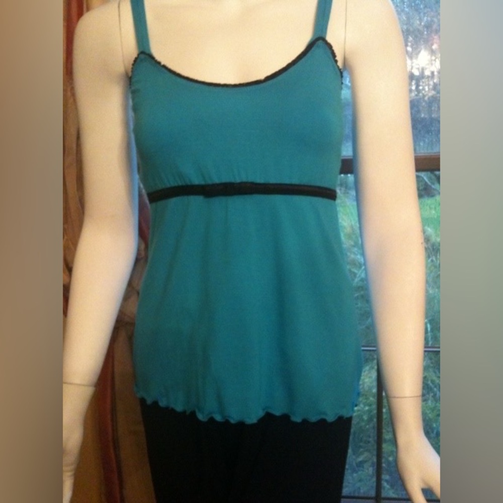 LADIES LARRIVO MATERNITY / NURSING LOUNGE / SLEEP TANK TOP - S